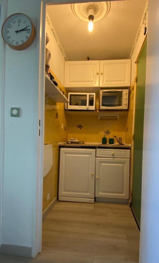 Appartement Bord De Mer - St Raphael Corniche D'Or Сен-Рафаель Екстер'єр фото